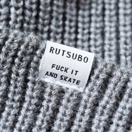６PANEL BEANIE