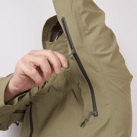 PEAK JACKET (24/25 MODEL) Color：SALMON