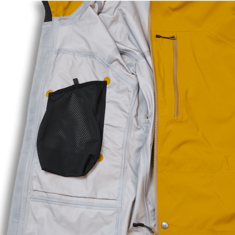 PEAK JACKET (24/25 MODEL) Color：HASKAP