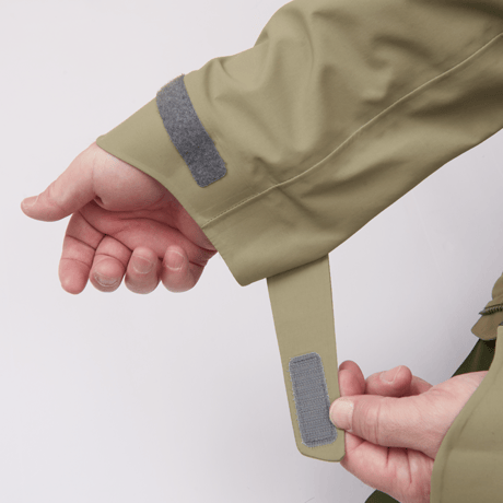 PEAK JACKET (24/25 MODEL) Color：SALMON