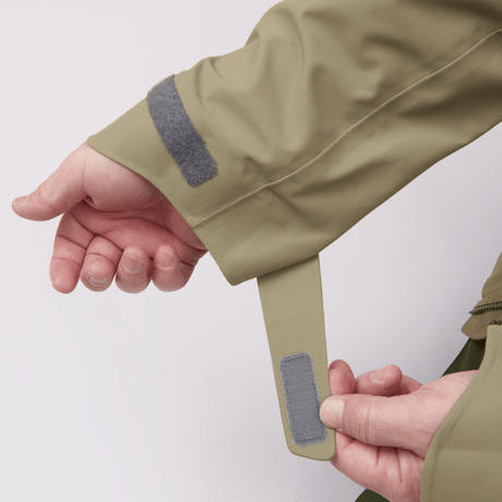 PEAK JACKET (24/25 MODEL) Color：HASKAP