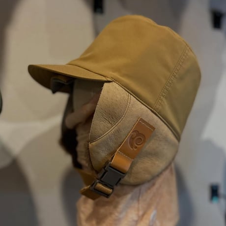 LADE & P.NAVIGATOR / Color：BRONZE