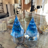プロポーズの想い出を結婚指輪と一緒に残す バラのレジン保存加工 リングスタンド
