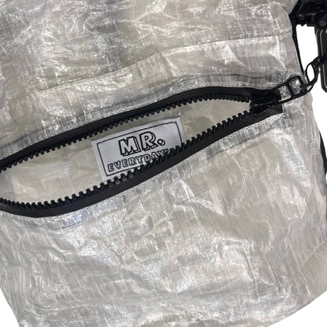 BOTTLE SHOULDER BAG  -  MEDIUM  -  EXCLUSIVE MODEL -