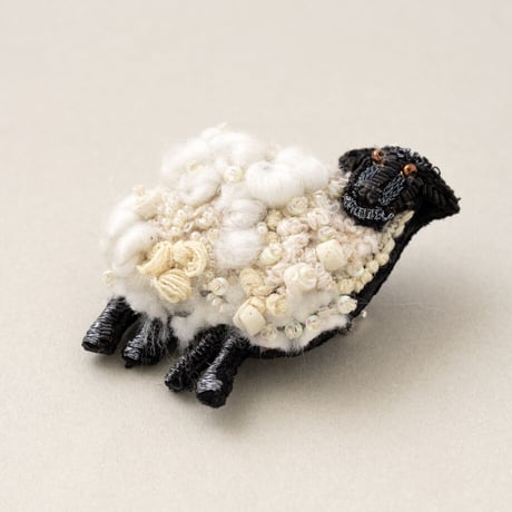 Trovelore ブローチ/SHEEP