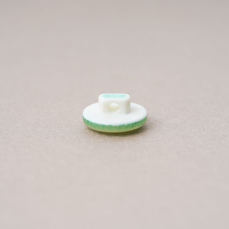 デッドストックボタン