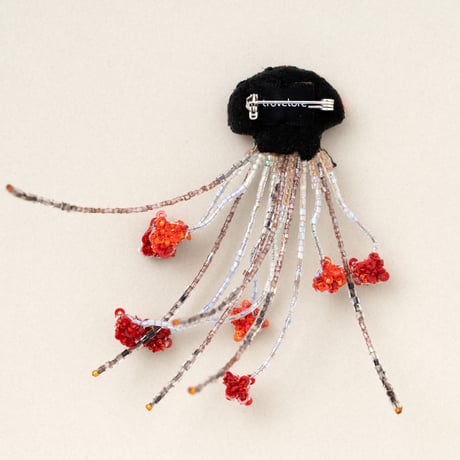 Trovelore ブローチ/SEA NETTLE JELLYFISH