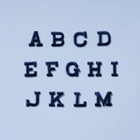 インポートワッペン/アルファベット（ブロック体） ネイビー