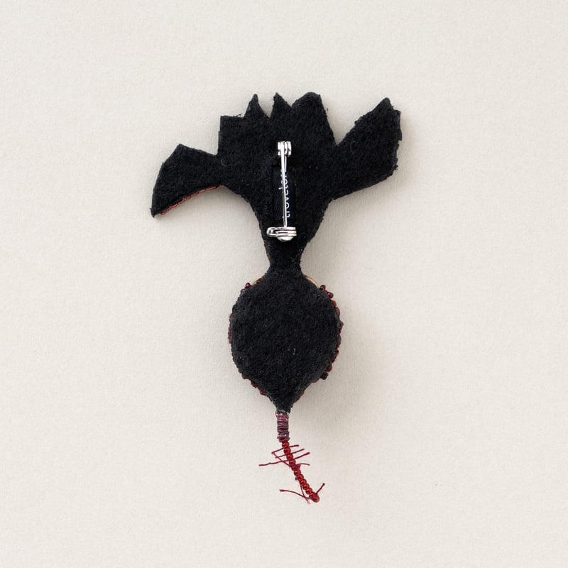 hero　trovelore トロベローレ ハリネズミ　刺繍　ビーズ 刺繍ブローチピン／TROVELORE（トロベローレ）｜愛着を持ってずっと