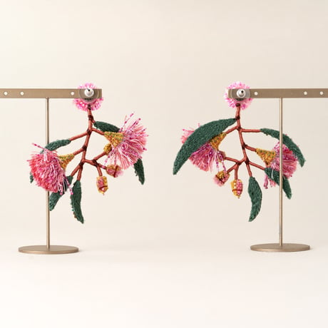 Trovelore ピアス/BUD OF EUCALYPTUS