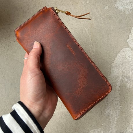 saranam/ L字スラント長い財布