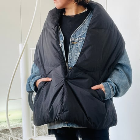 NANGA DOWN PONCHO MUFFLER