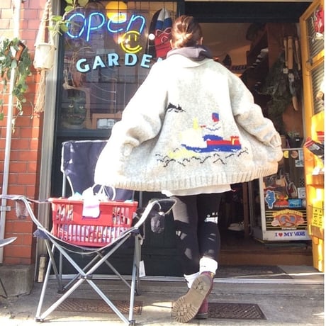 [USED] VINTAGE BIG カウチン