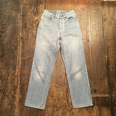 [USED] 小柄な方におすすめ！Levis 501 Denim
