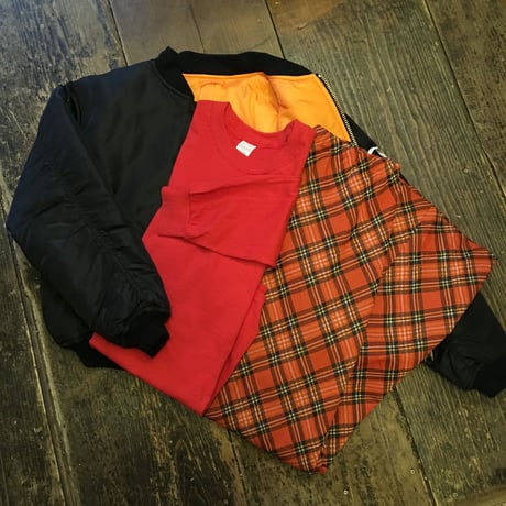[USED] 70's POLY SKIRT