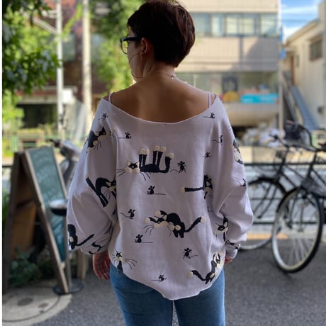 [USED] クロネコ発泡プリントSWEAT🐈‍⬛