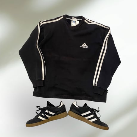 [USED] adidas  Vネック SWEAT