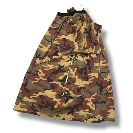 [USED] "Kylie jenner" CAMOTee