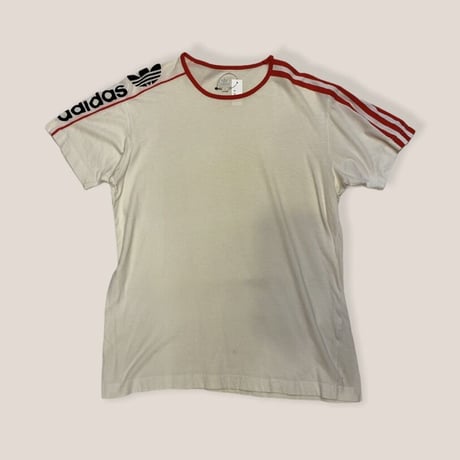 [USED] VINTAGE  adidas Redリンガーtee
