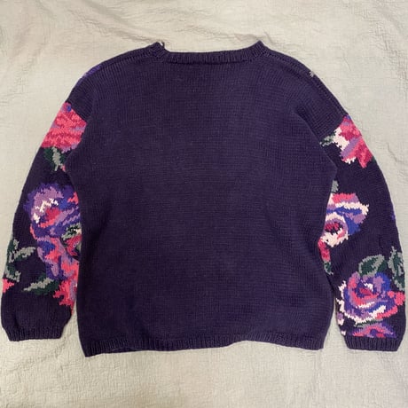 [USED] "PAUL HARRIS" FLOWER KNIT🌸