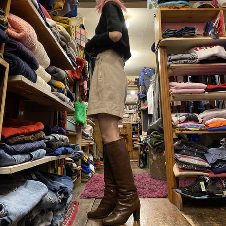 [USED] BEIGE WOOL SHORTS♡