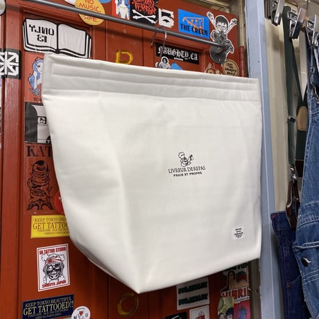 [besidethebag]  “Tactical Grab bag “design by LIVREUR DE REPAS