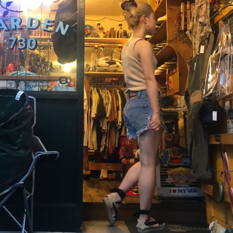 [USED] ふさふさ♡Levi's CUTOFF DENIM SHORTS