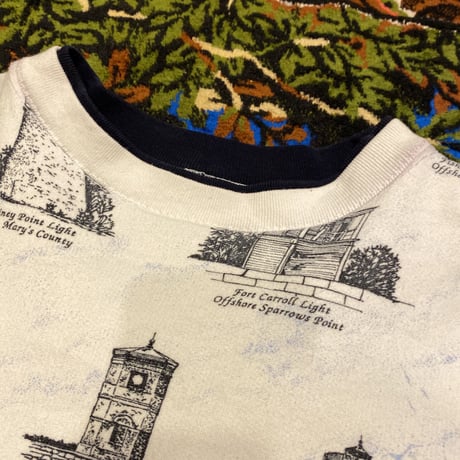 [USED] "Lighthouse" 総柄SWEAT💡