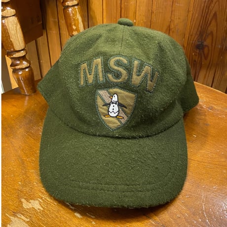 [USED] "MUNSINGWEAR" ふわふわCAP🐧