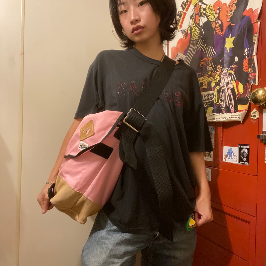 6712201940ad5c034fd902c3