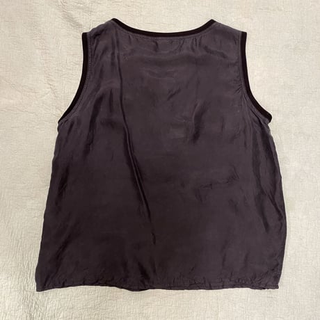 [USED] SILK ヘンリーネックノースリーブTOPS♡