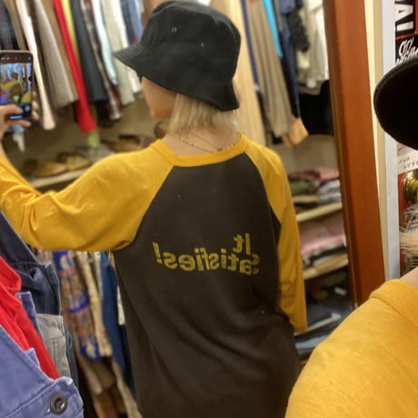[USED] "Copenhagen" ラグランTee！