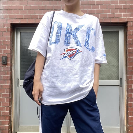 [USED] バスケ tee⛹️‍♀️