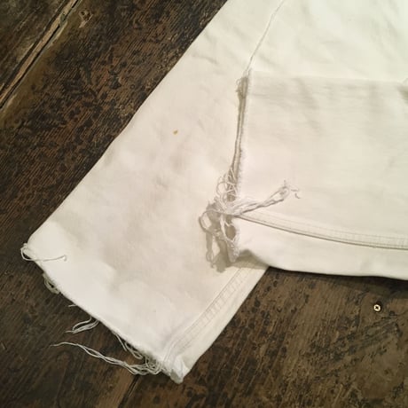 [USED]  Levis 501 WHITE cutoff Denim