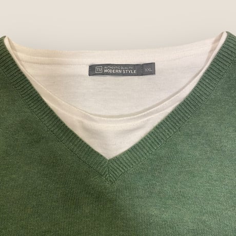 [USED] Green セーター🍀