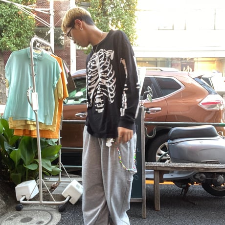 [USED]  GOOD PRINT skeleton BONE Tee