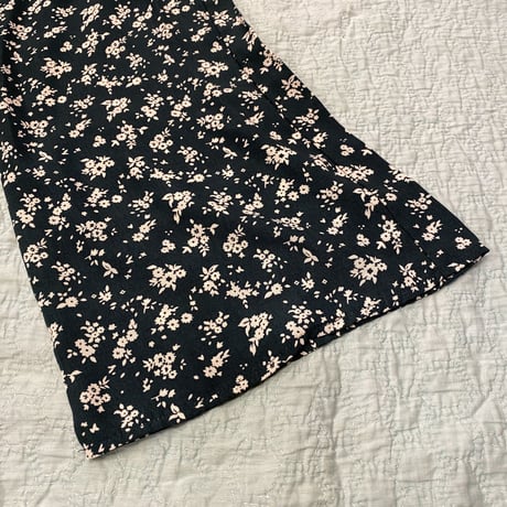 [USED] 小花柄フレアPANTS🌼