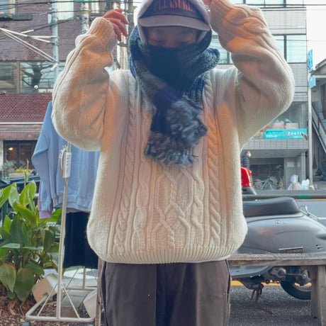[USED] White🤍ケーブル ニット