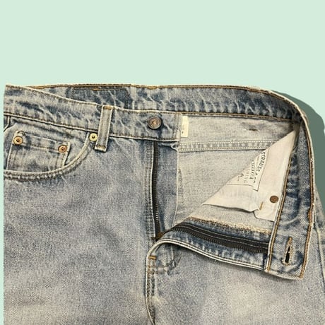 [USED] Levis 505  made in USA