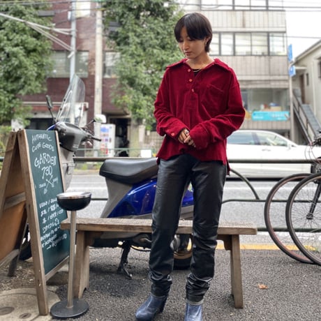 [USED] 真っ赤なベロアニットポロ♡