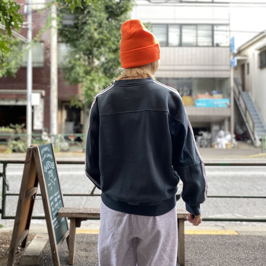61515d28784e3f2da977efa5