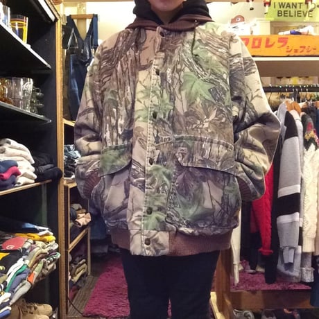 [USED] 重ね着風 CAMO フードJKT 中綿入り