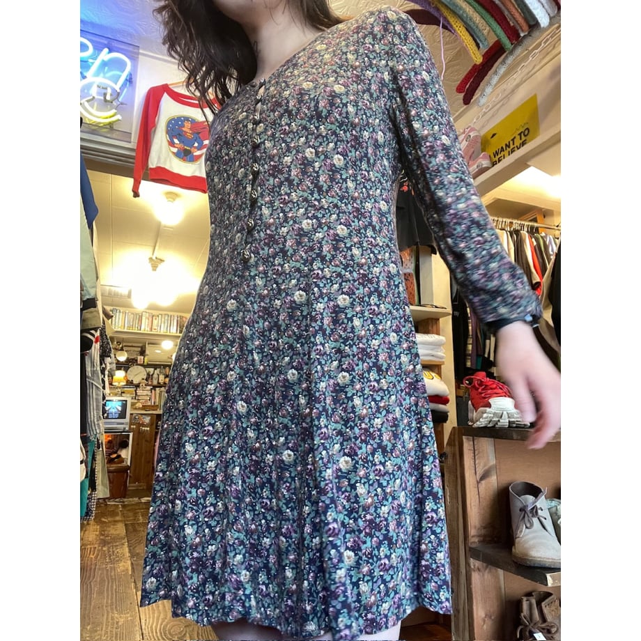 69f6d599e126f8a171e8f158