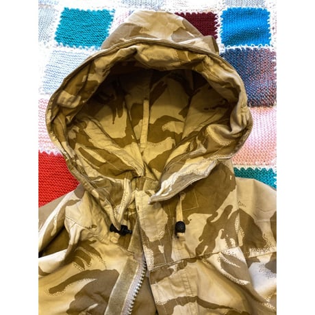 [USED] 90s UK Military CAMO PARKA