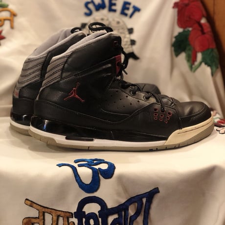 [USED]   JORDAN 2012 SHOES！！