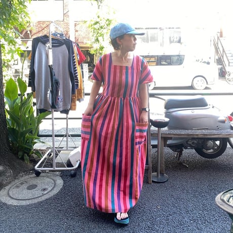 [USED]  カラフルストライプロングワンピース