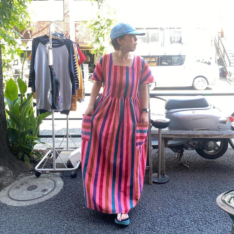 70s vintage ストライプ ワンピース ストライプ柄 マルチカラー 70年代 半袖 昭和レトロ 国産古着 レトロ