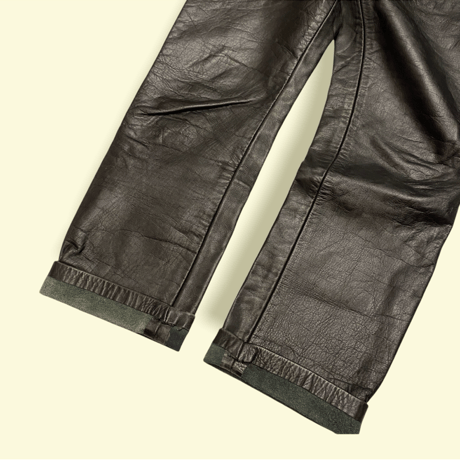 [USED] made in PAKISTAN!! LEATHER PANTS