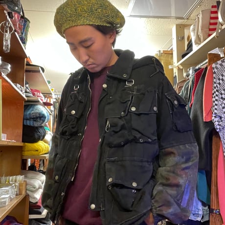 [USED] vintage Switzerland マウンテン CAMO JKT /BLACK染め