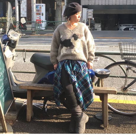 [USED] かわい！ミニ丈DOGニット